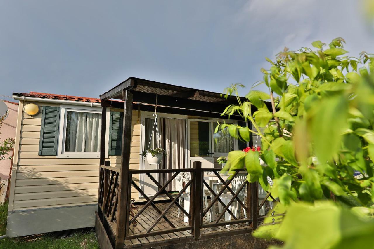 Mobile Home Grbe 宁 外观 照片