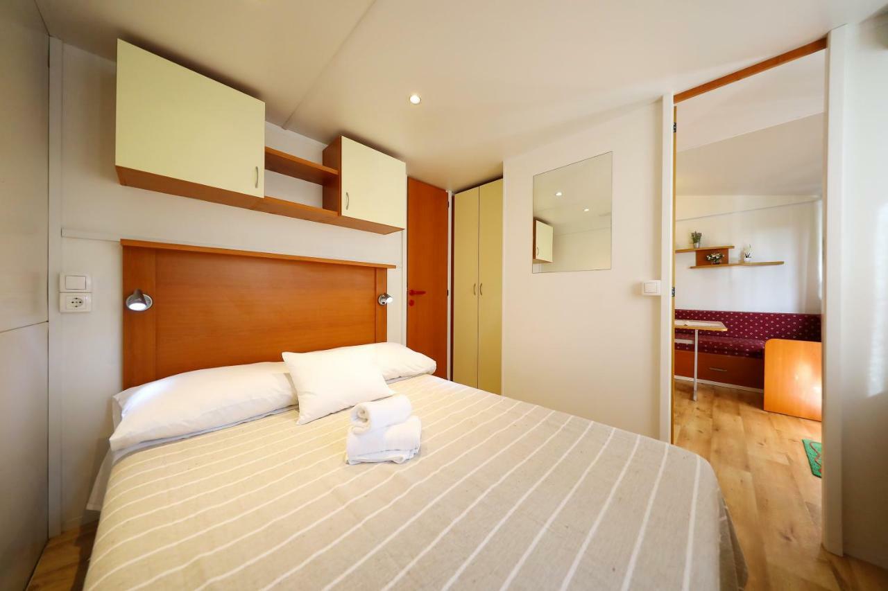 Mobile Home Grbe 宁 外观 照片