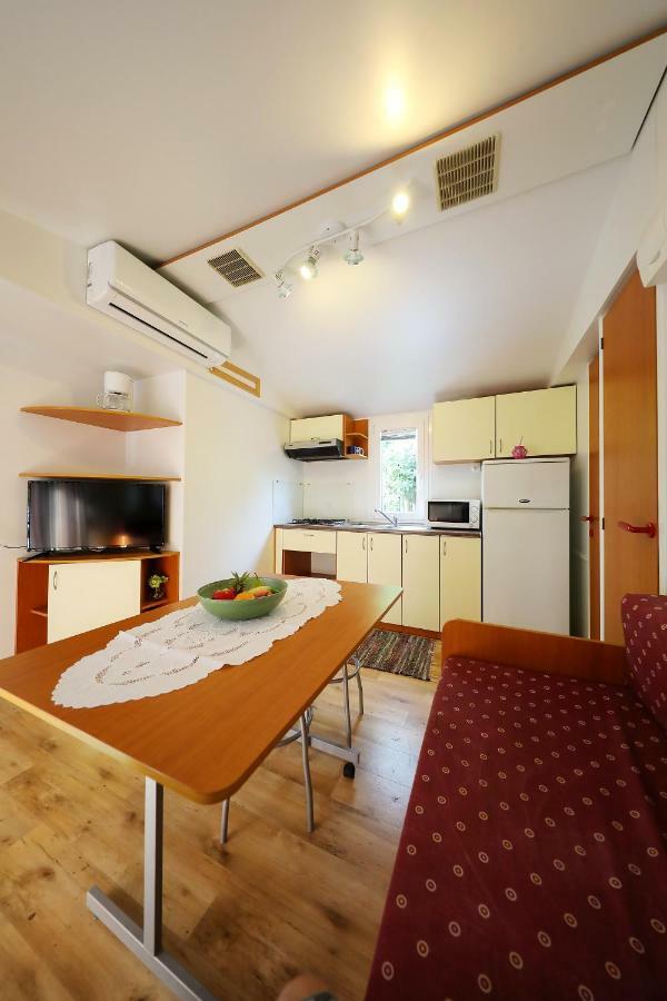 Mobile Home Grbe 宁 外观 照片