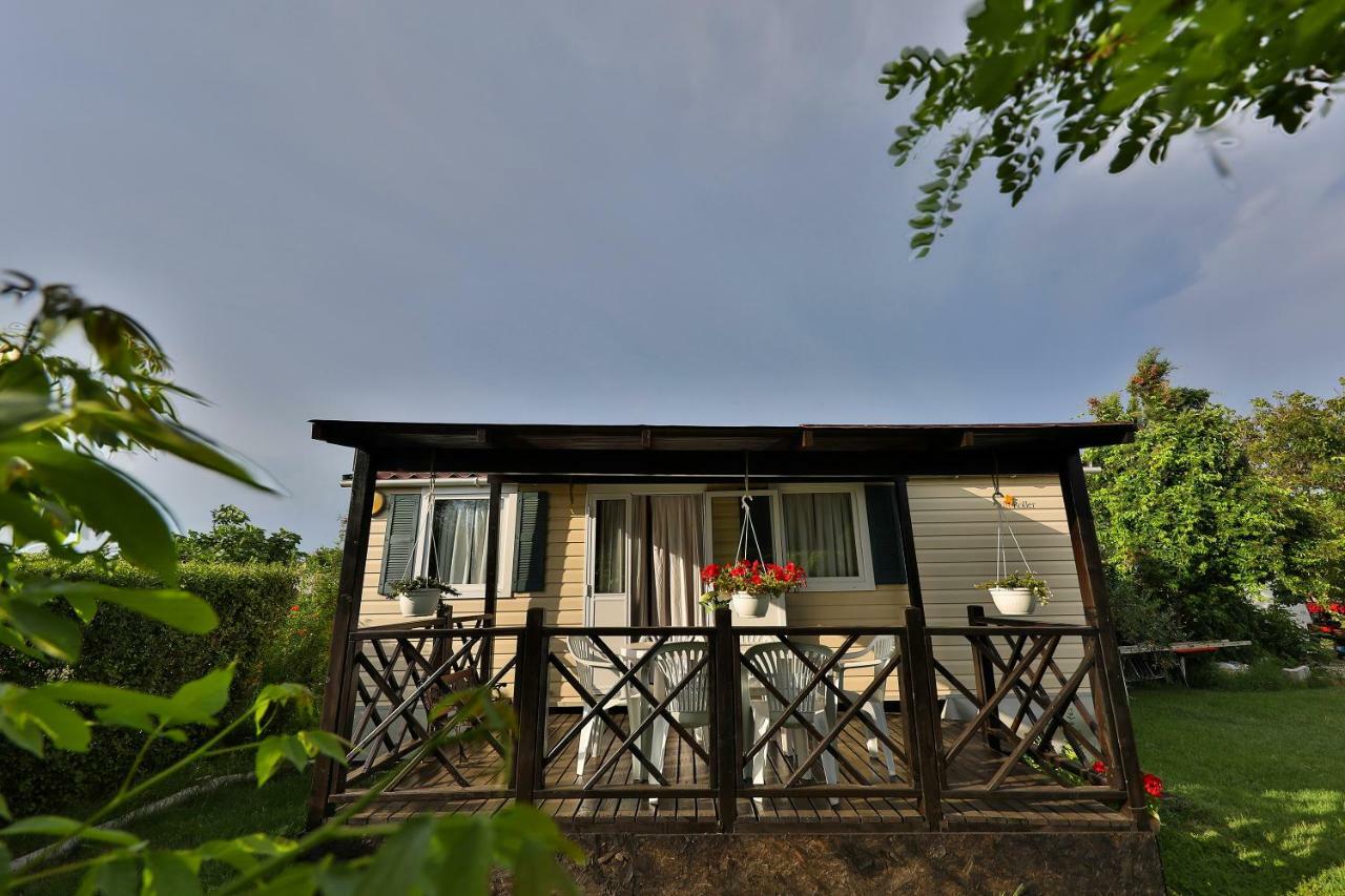 Mobile Home Grbe 宁 外观 照片